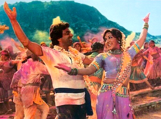 Who doesn't enjoy a colourful sing-song?